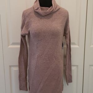 Women's sweater